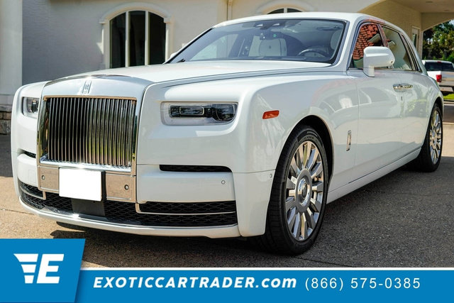 Used 2020 Rolls-Royce Phantom Sedan RWD image 1
