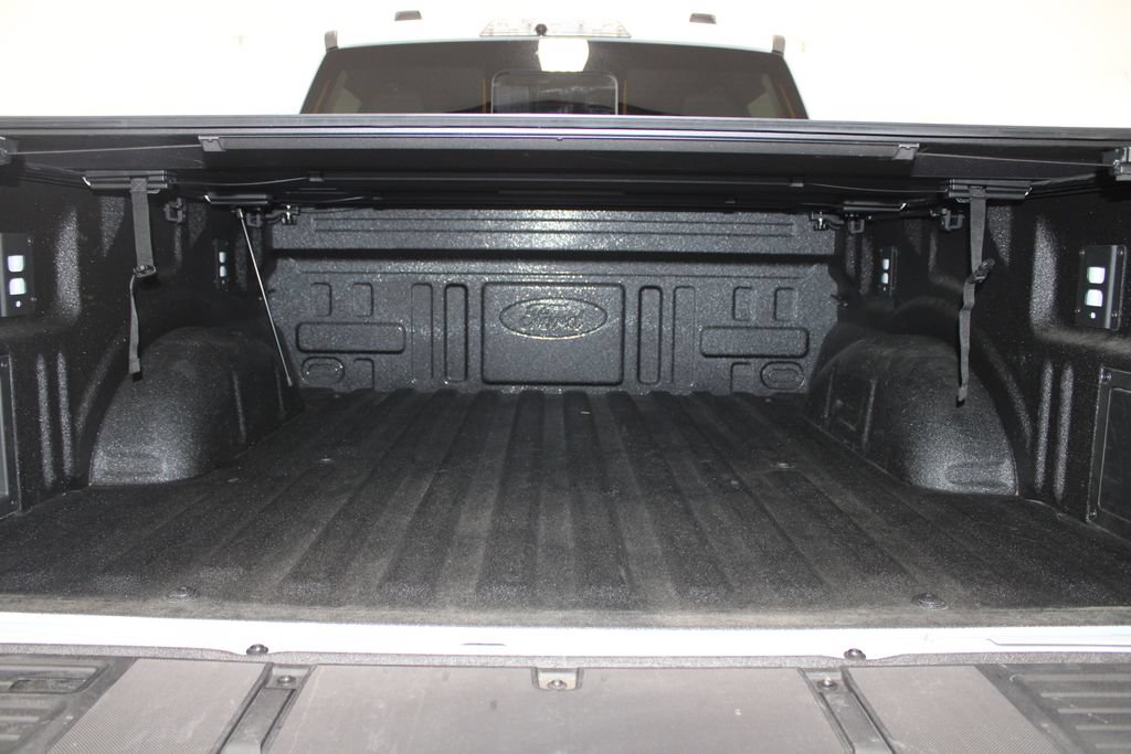 Used 2025 Ford F150 Raptor w/ Equipment Group 803A Raptor R AWD/4WD image 17