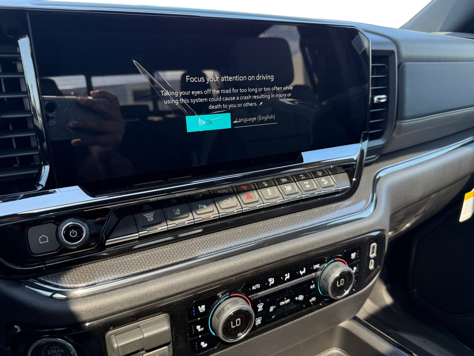 New 2026 Chevrolet Silverado 2500 ZR2 AWD/4WD image 12