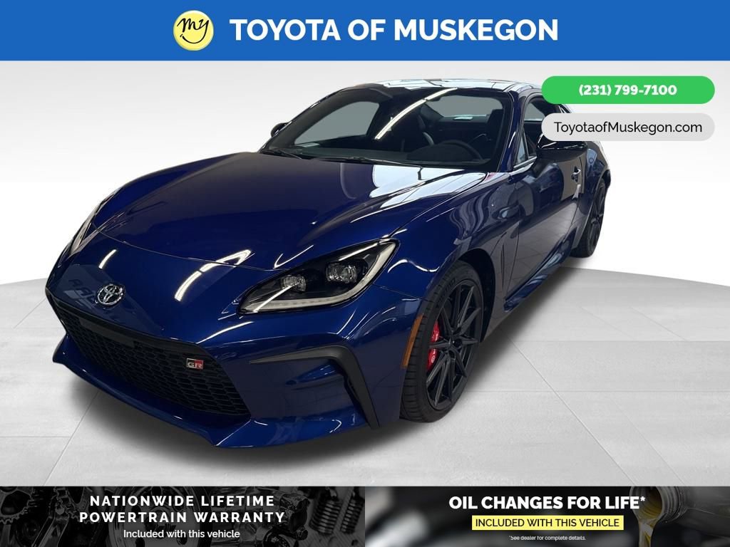 New 2025 Toyota GR86 Premium w/ Performance Package image 3