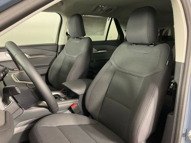 New 2026 Ford Explorer Active image 14