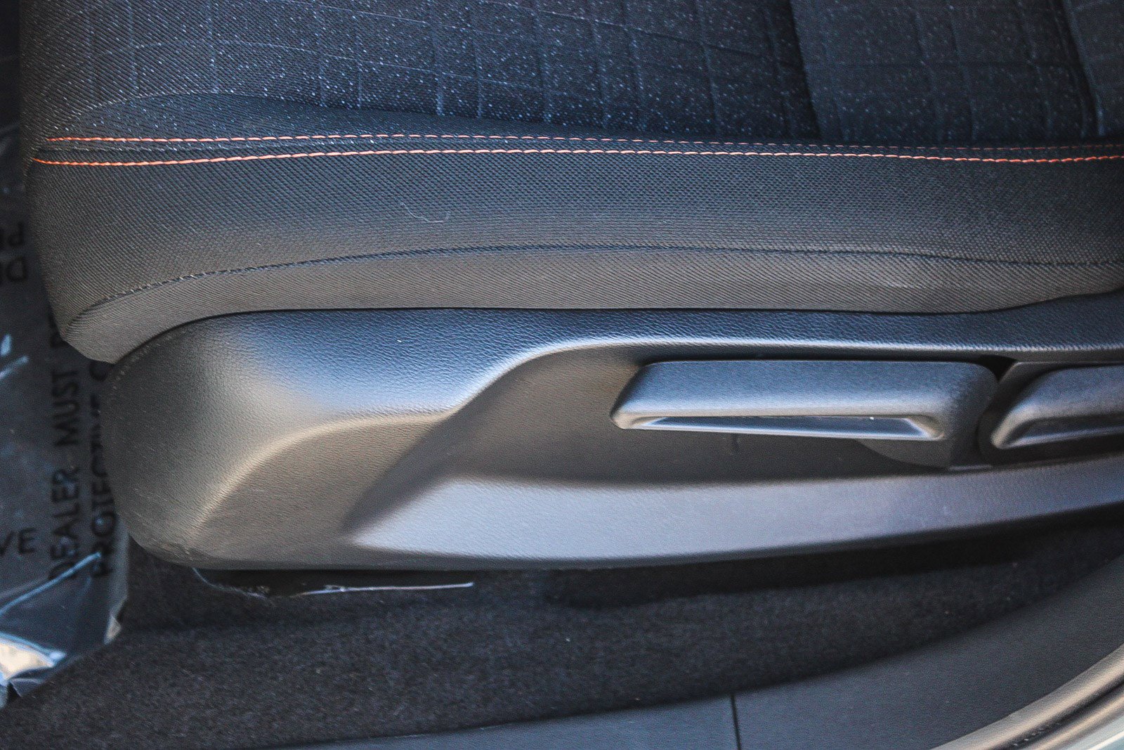 Certified 2025 Honda HR-V Sport image 22