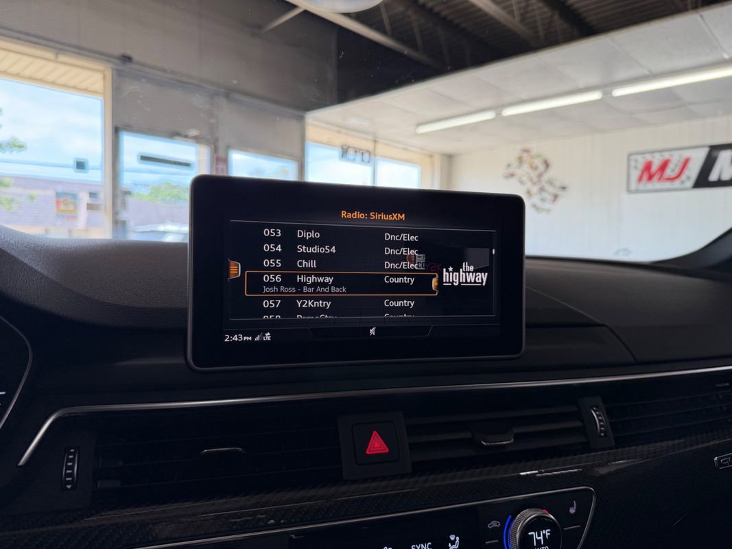 Used 2019 Audi RS 5 AWD/4WD image 28