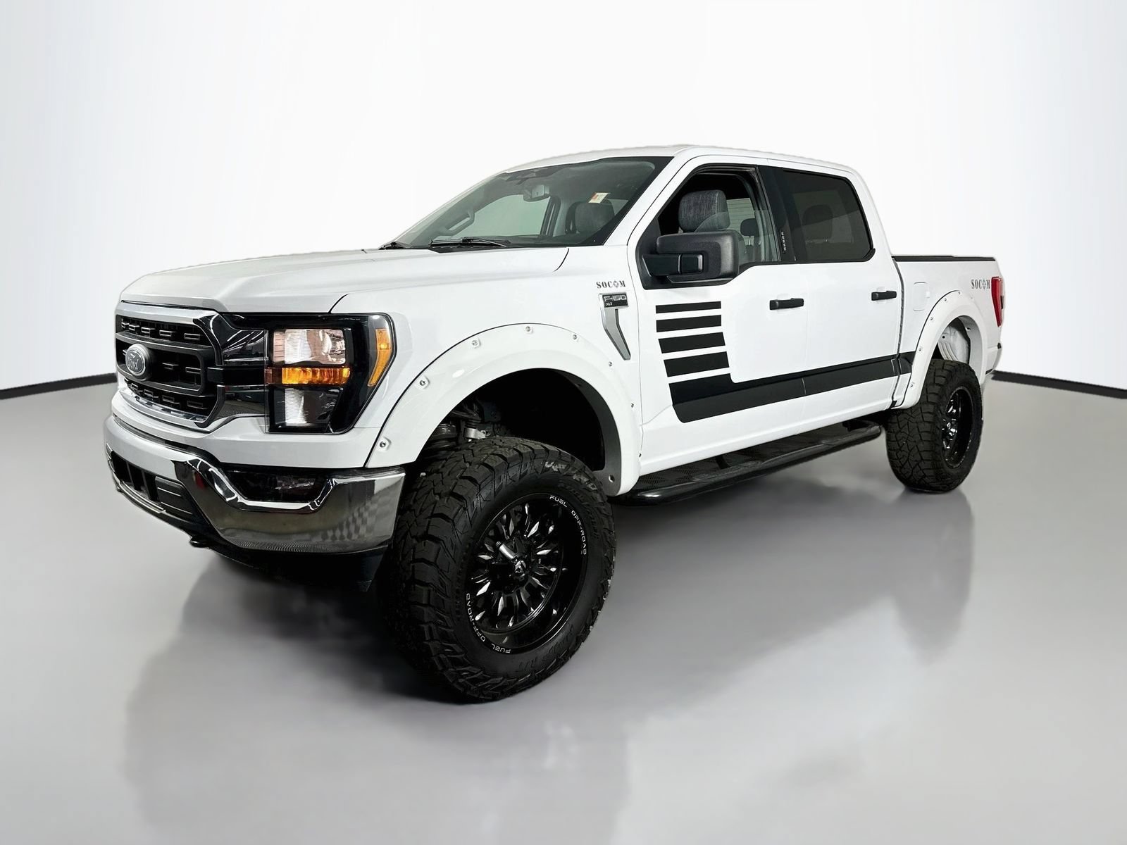 Used 2023 Ford F150 XLT w/ Equipment Group 301A Mid AWD/4WD image 4