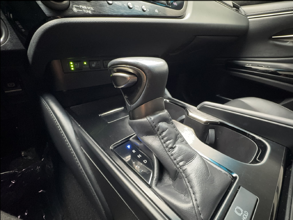 Used 2024 Lexus ES 350 w/ Premium Package FWD image 51