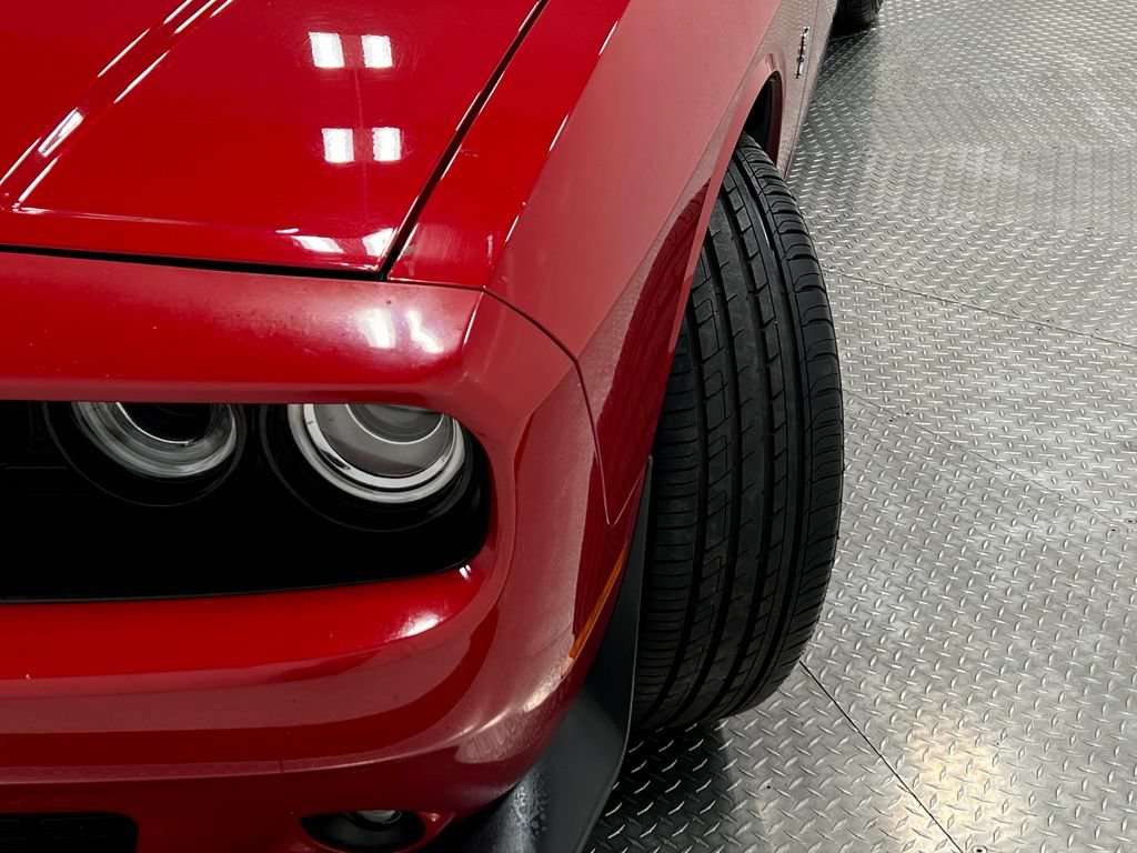 Used 2016 Dodge Challenger R/T Scat Pack RWD image 38
