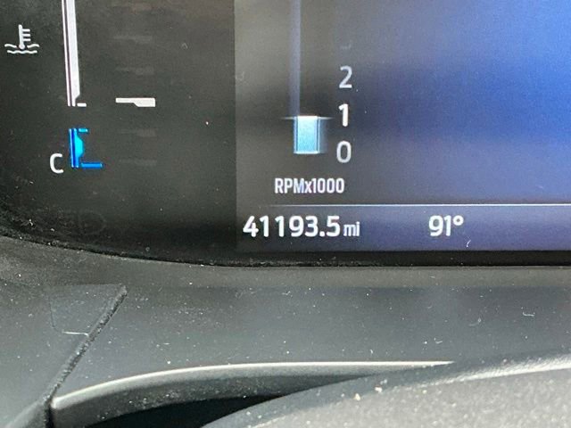Used 2025 Ford Escape ST-Line Select AWD/4WD image 28