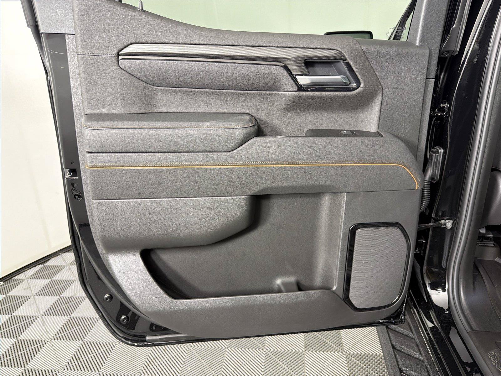 New 2026 GMC Sierra 1500 AT4 w/ AT4 Premium Package AWD/4WD image 18