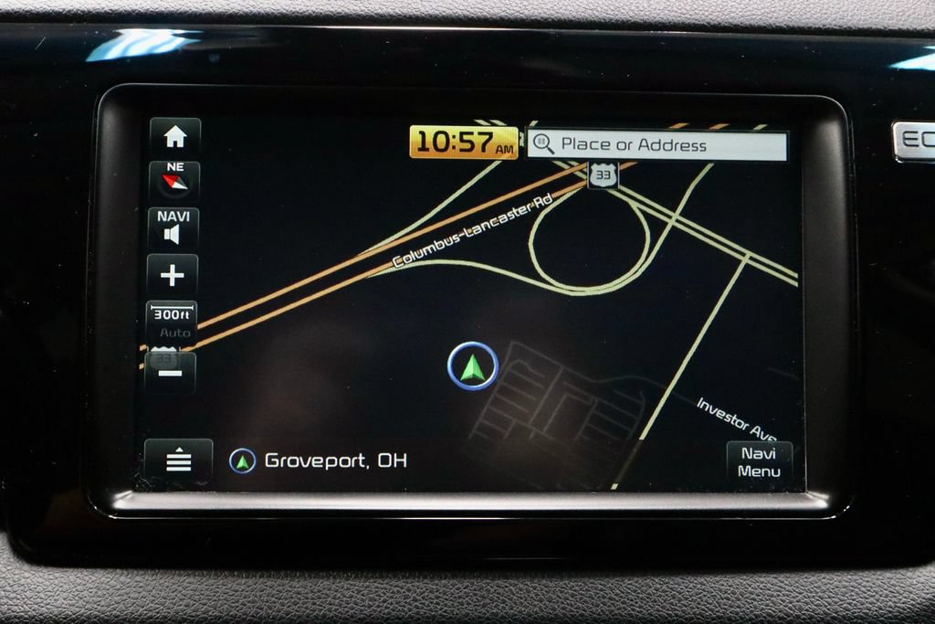 Used 2018 Kia Niro Touring FWD image 4