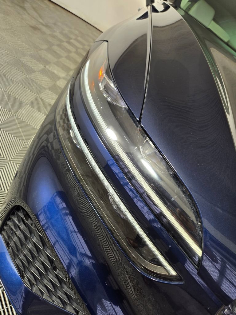 Used 2022 Genesis GV70 3.5T Sport w/ Sport Advanced Package image 22