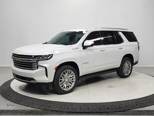 Used 2023 Chevrolet Tahoe High Country w/ Premium Package 2 RWD image 3