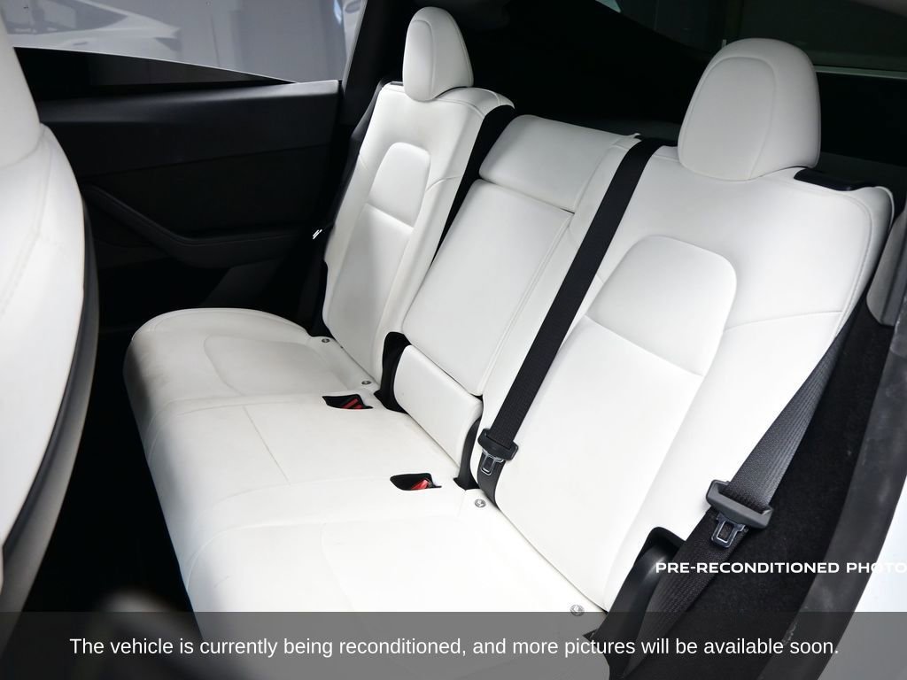 Used 2023 Tesla Model Y Performance image 8