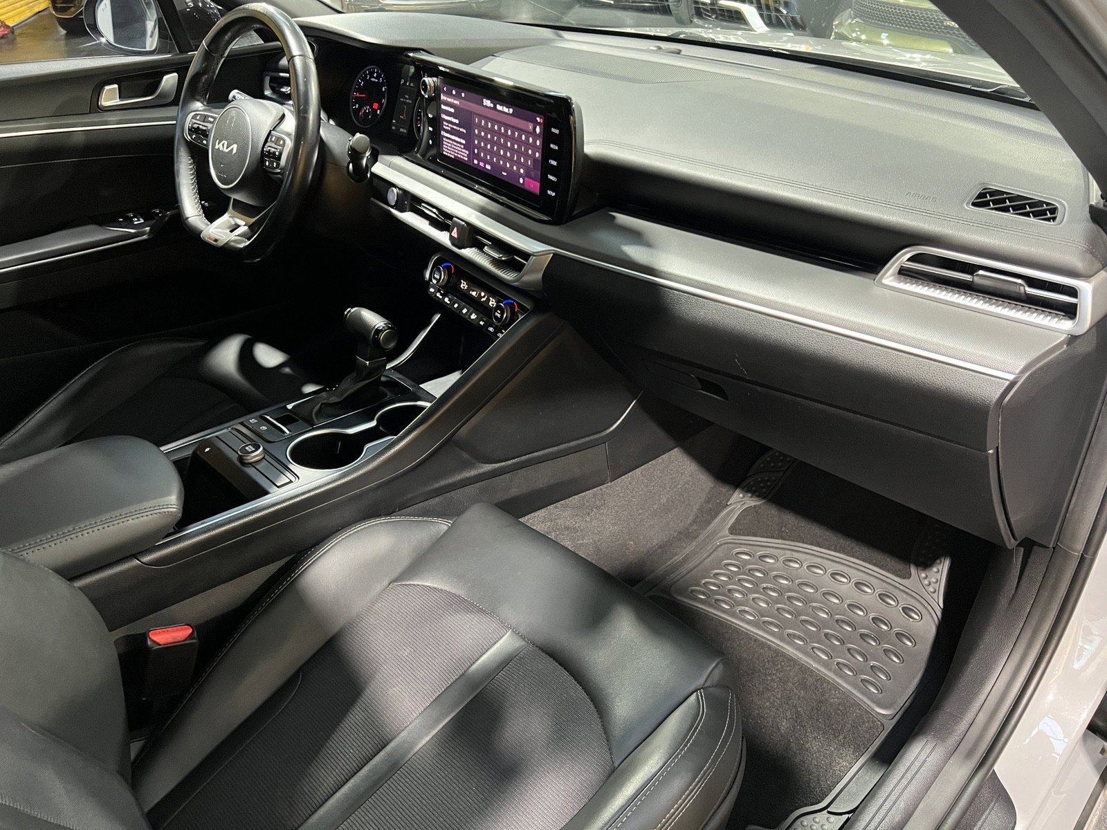 Used 2022 Kia K5 GT-Line w/ GT-Line FWD Premium Package image 15