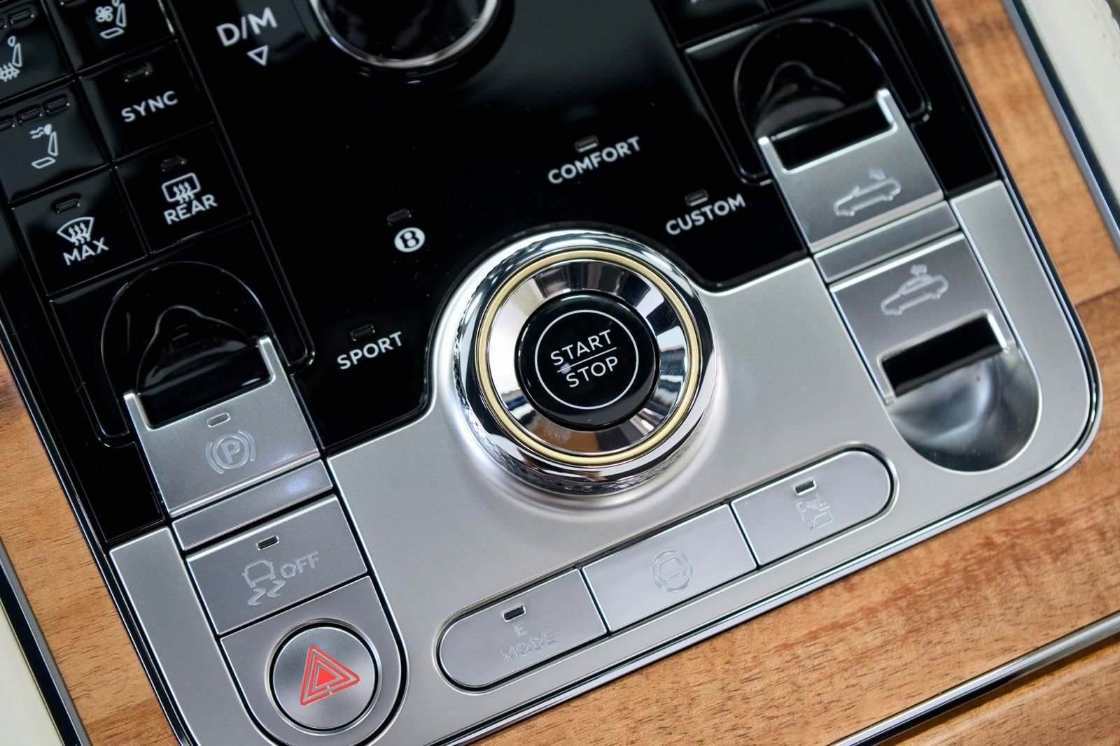 New 2026 Bentley Continental GTC image 37