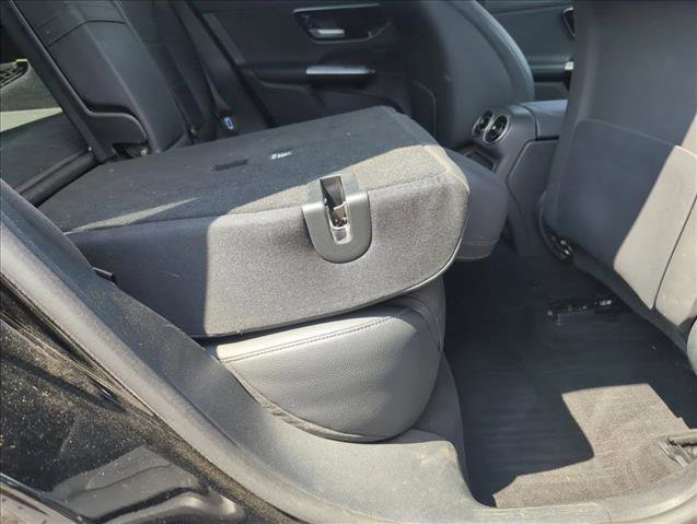 Used 2023 Mercedes-Benz GLC 300 image 21