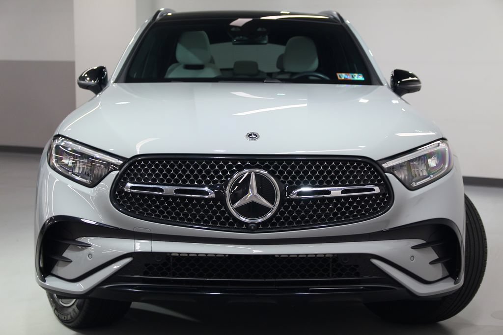Used 2026 Mercedes-Benz GLC 300 4MATIC image 9