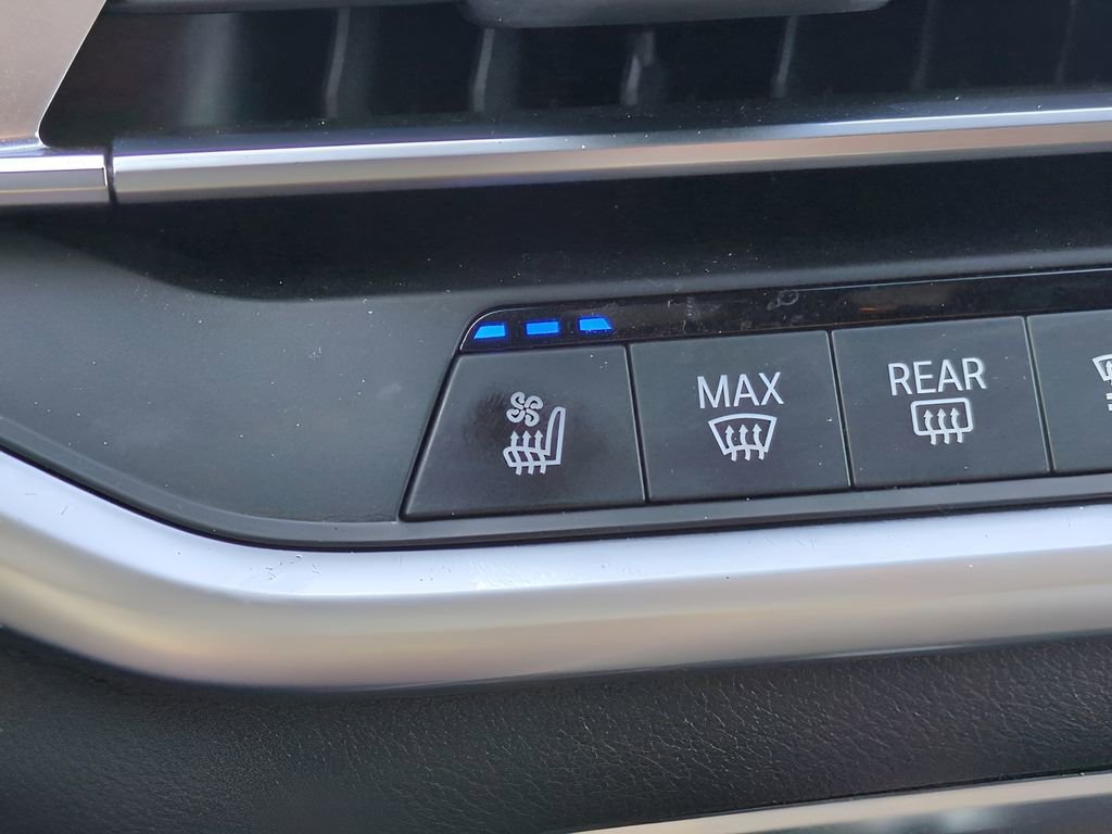 Certified 2023 BMW X5 xDrive40i w/ M Sport Package image 24