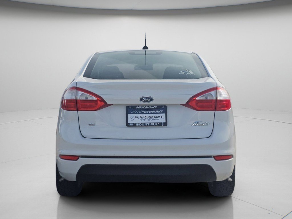 Used 2015 Ford Fiesta SE image 20