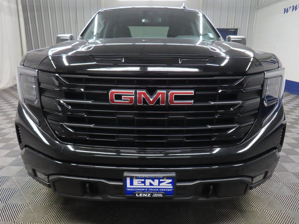 Used 2025 GMC Sierra 1500 Elevation image 41