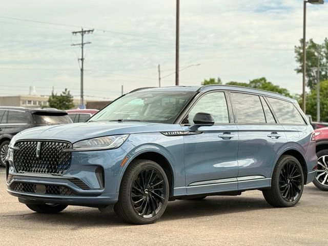 Used 2025 Lincoln Aviator Reserve w/ Jet Appearance Package AWD/4WD image 37