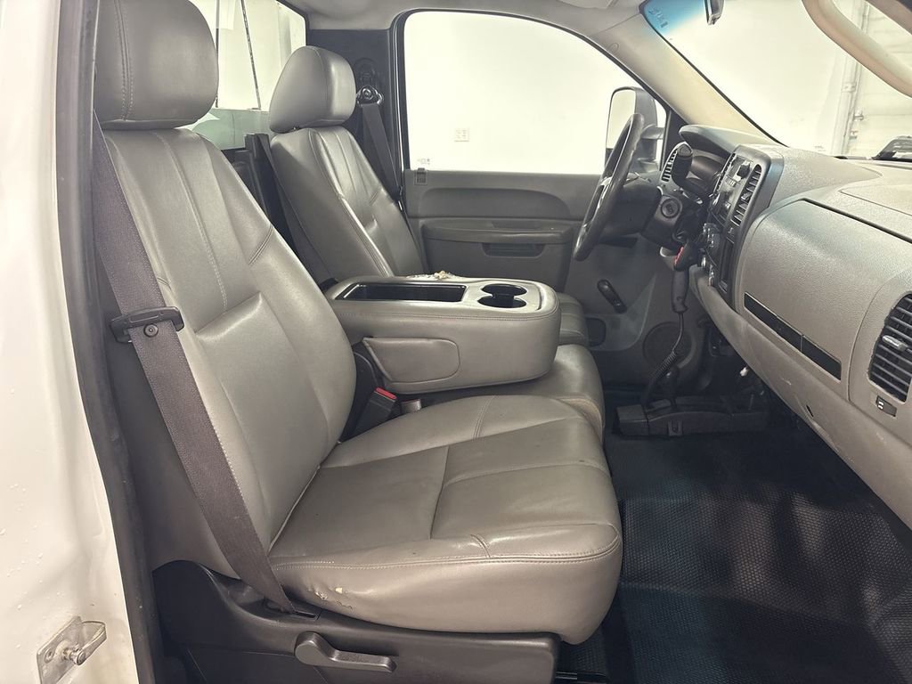 Used 2012 Chevrolet Silverado 3500 W/T w/ Snow Plow Prep Package image 18
