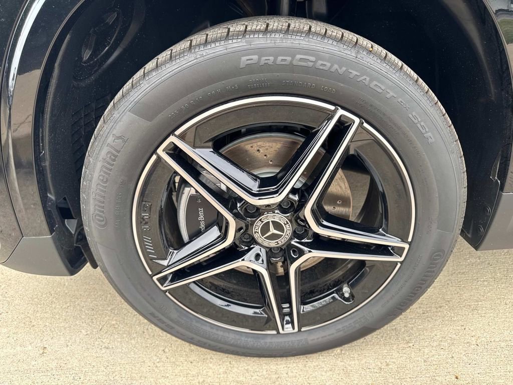 New 2026 Mercedes-Benz GLA 250 4MATIC image 11