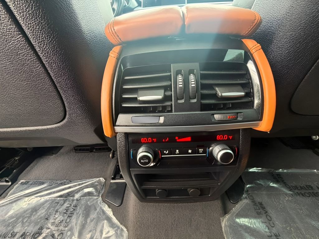 Used 2019 BMW X6 xDrive35i w/ M Sport Package AWD/4WD image 17