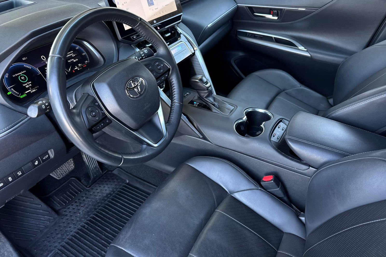 Used 2024 Toyota Venza Limited AWD/4WD image 12