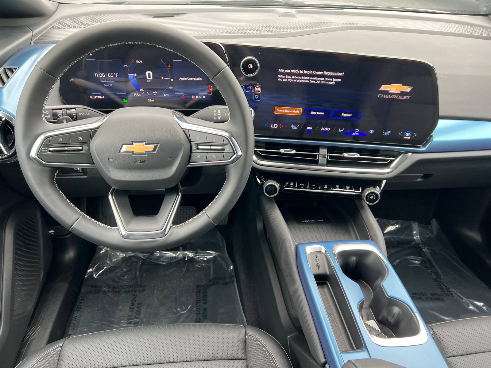 New 2026 Chevrolet Equinox EV LT FWD image 3