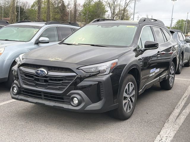 Certified 2025 Subaru Outback Premium AWD/4WD image 2