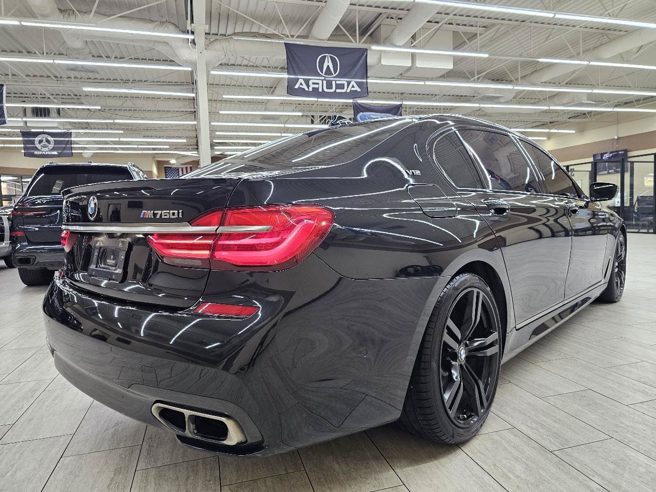 Used 2018 BMW M760i xDrive AWD/4WD image 6