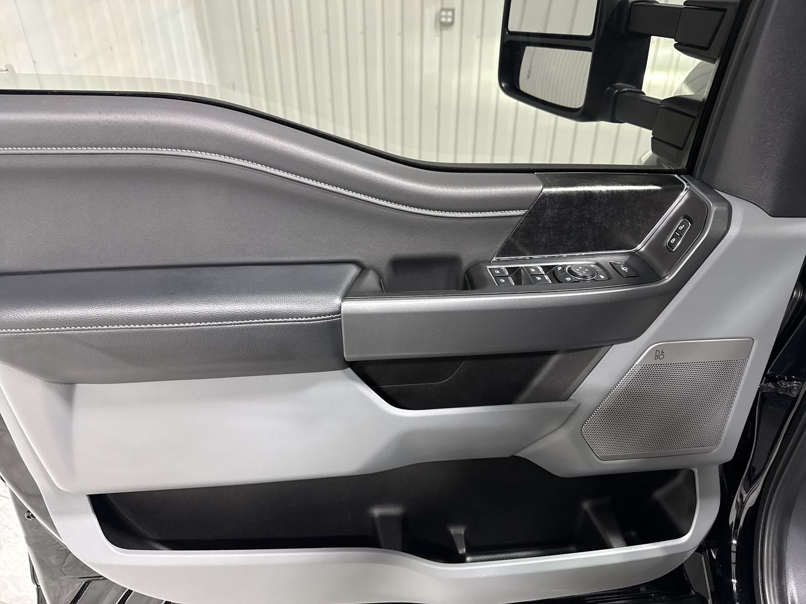 Used 2026 Ford F450 XLT w/ XLT Premium Package AWD/4WD image 23