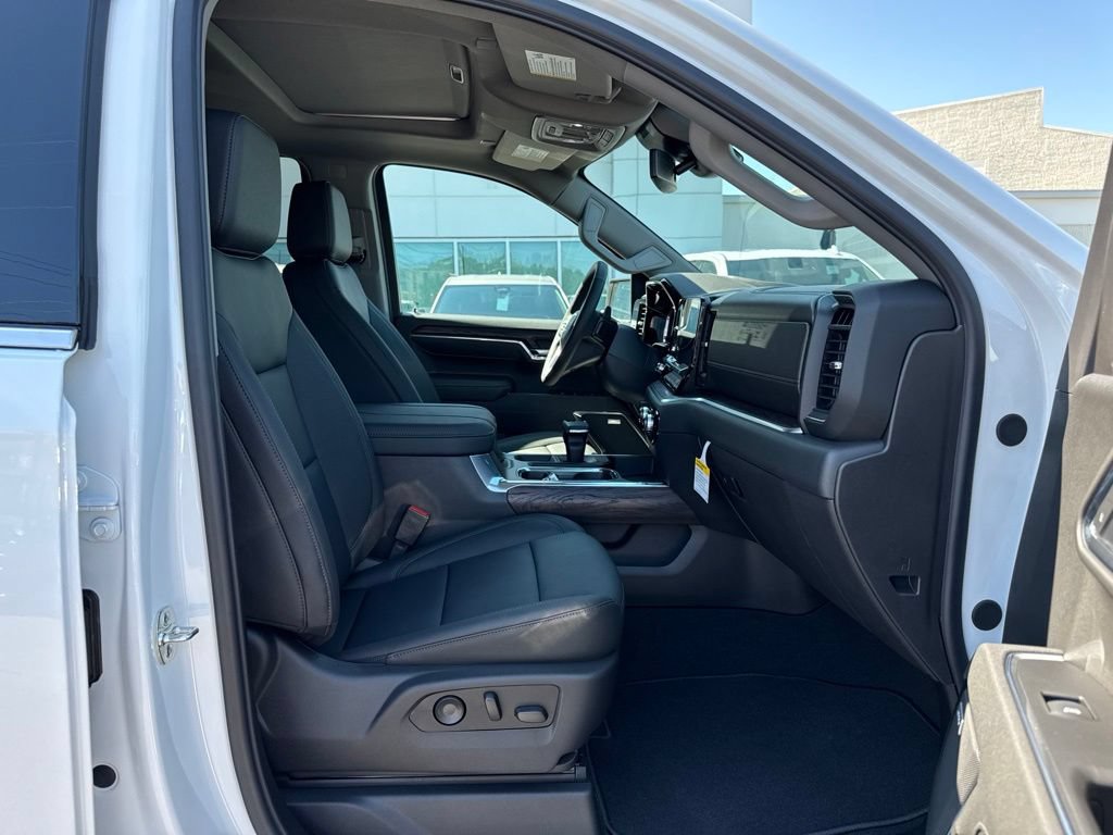 New 2026 GMC Sierra 1500 SLT w/ SLT Premium Plus Package AWD/4WD image 18