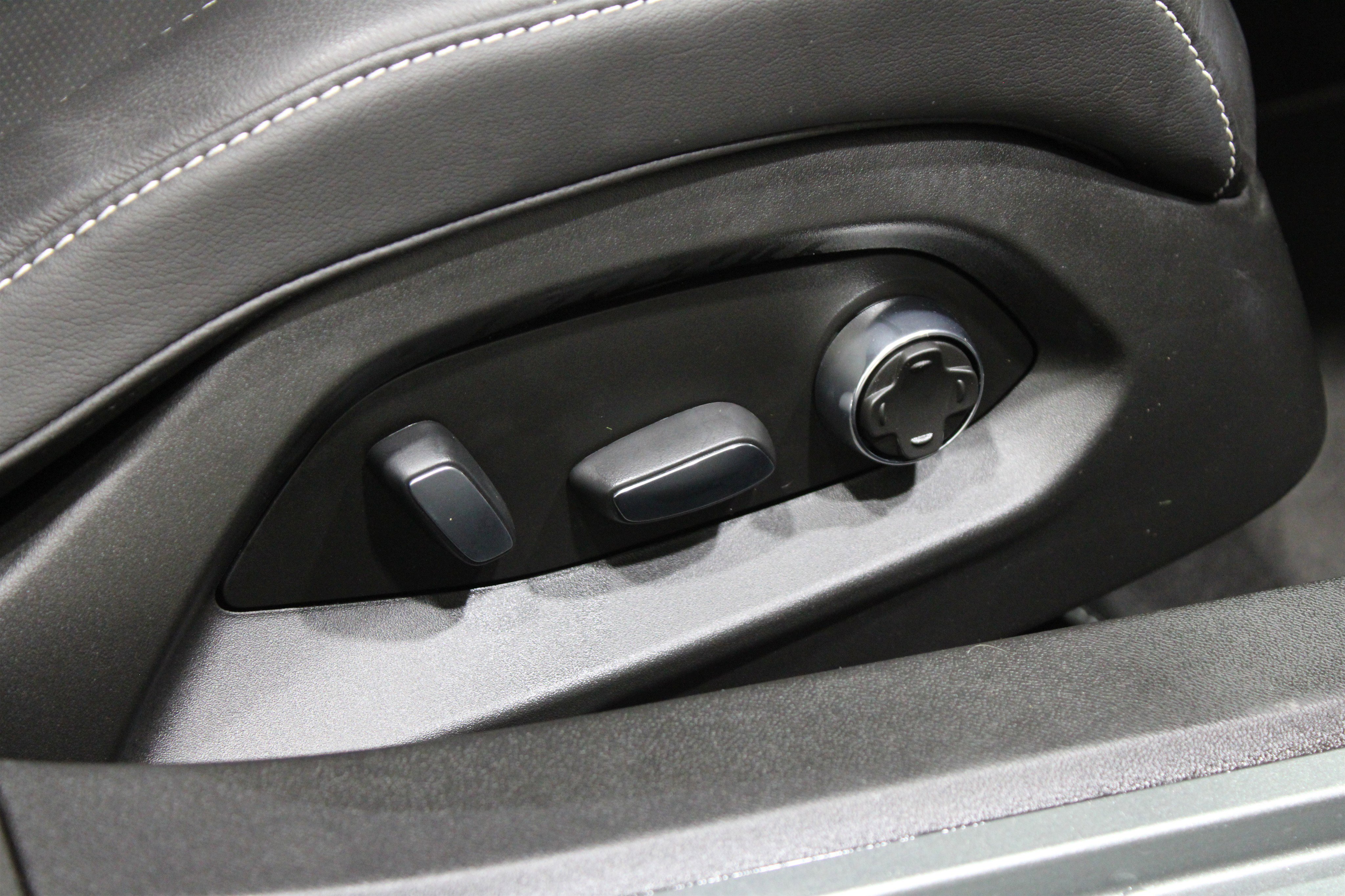 Used 2022 Chevrolet Corvette Stingray Preferred Cpe w/ 2LT image 29