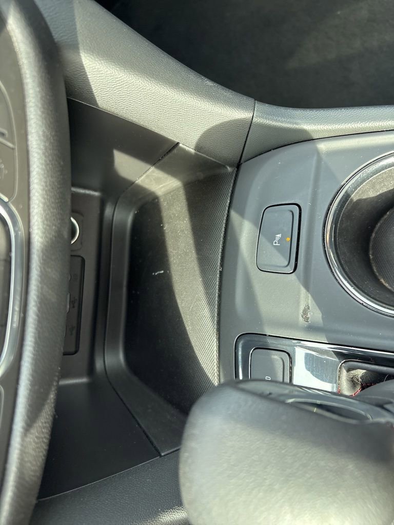 Certified 2023 Chevrolet Equinox RS w/ RS Leather Package image 44