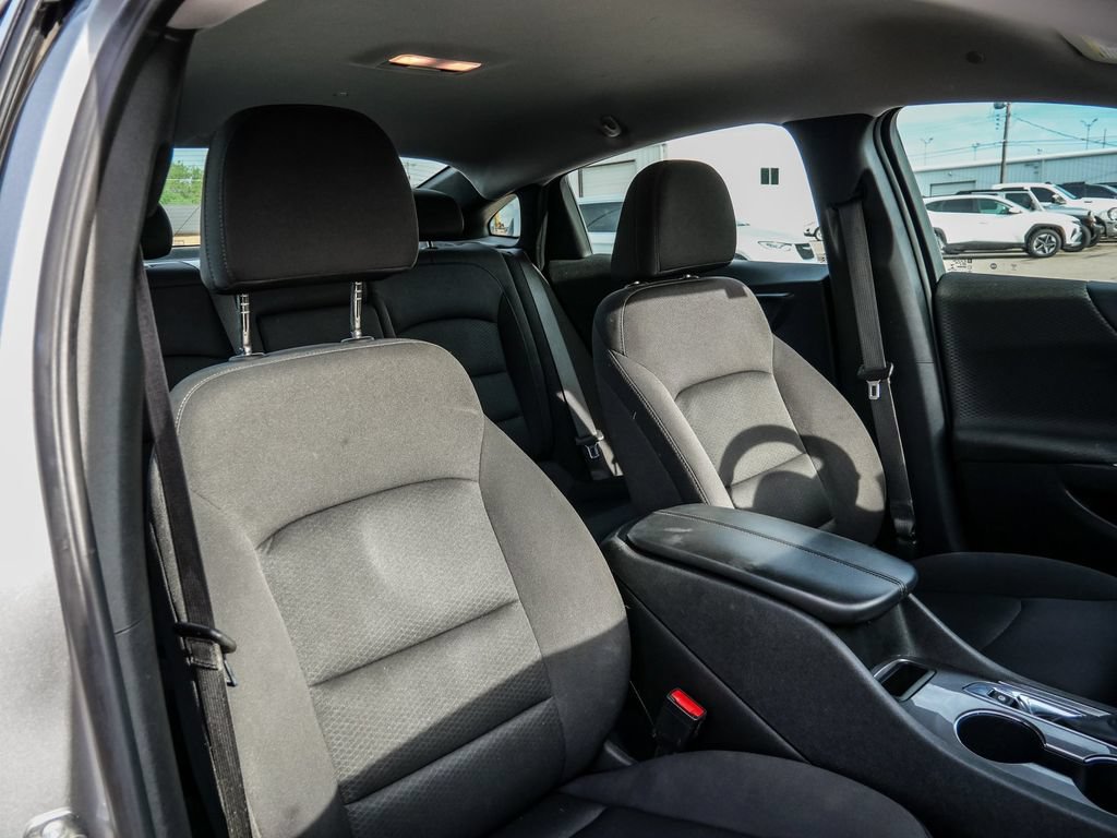 Used 2024 Chevrolet Malibu LT FWD image 13