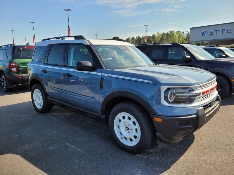 New 2025 Ford Bronco Sport Heritage AWD/4WD image 32