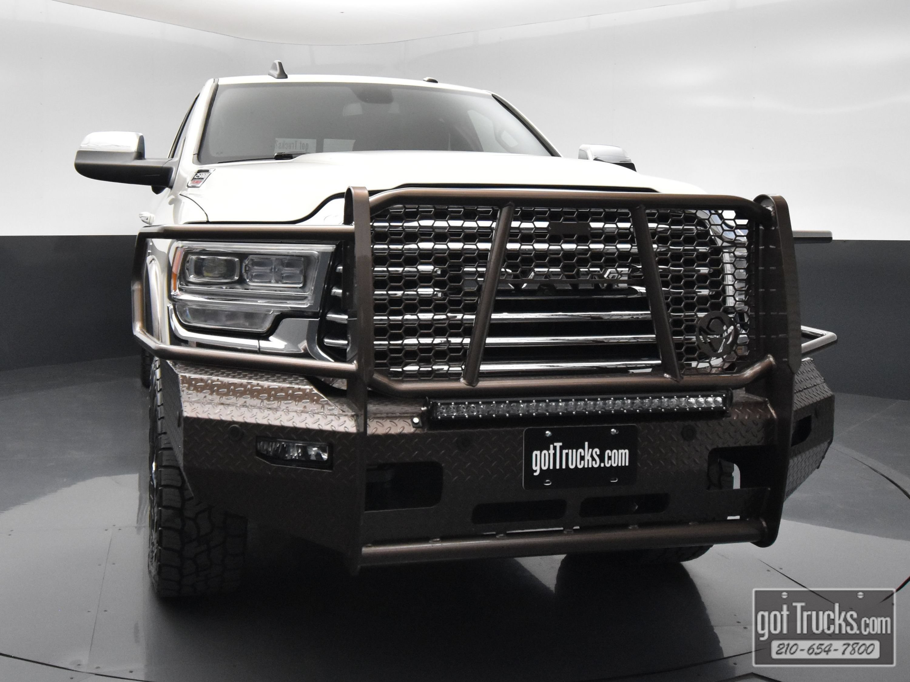 Used 2022 RAM 2500 Limited AWD/4WD image 48