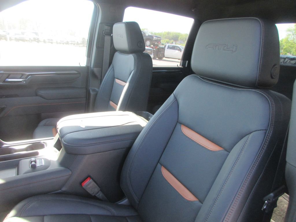 New 2026 GMC Sierra 3500 AT4 AWD/4WD image 12