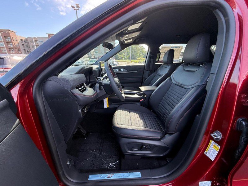New 2027 Ford Explorer ST-Line AWD/4WD image 30