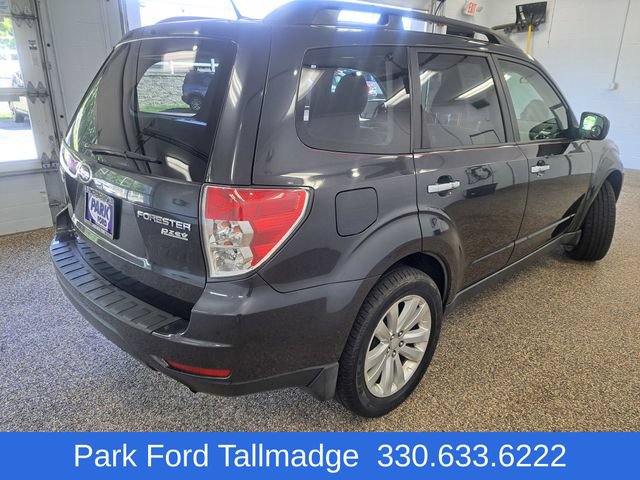 Used 2013 Subaru Forester 2.5X Premium w/ All-Weather Plus Pkg AWD/4WD image 5