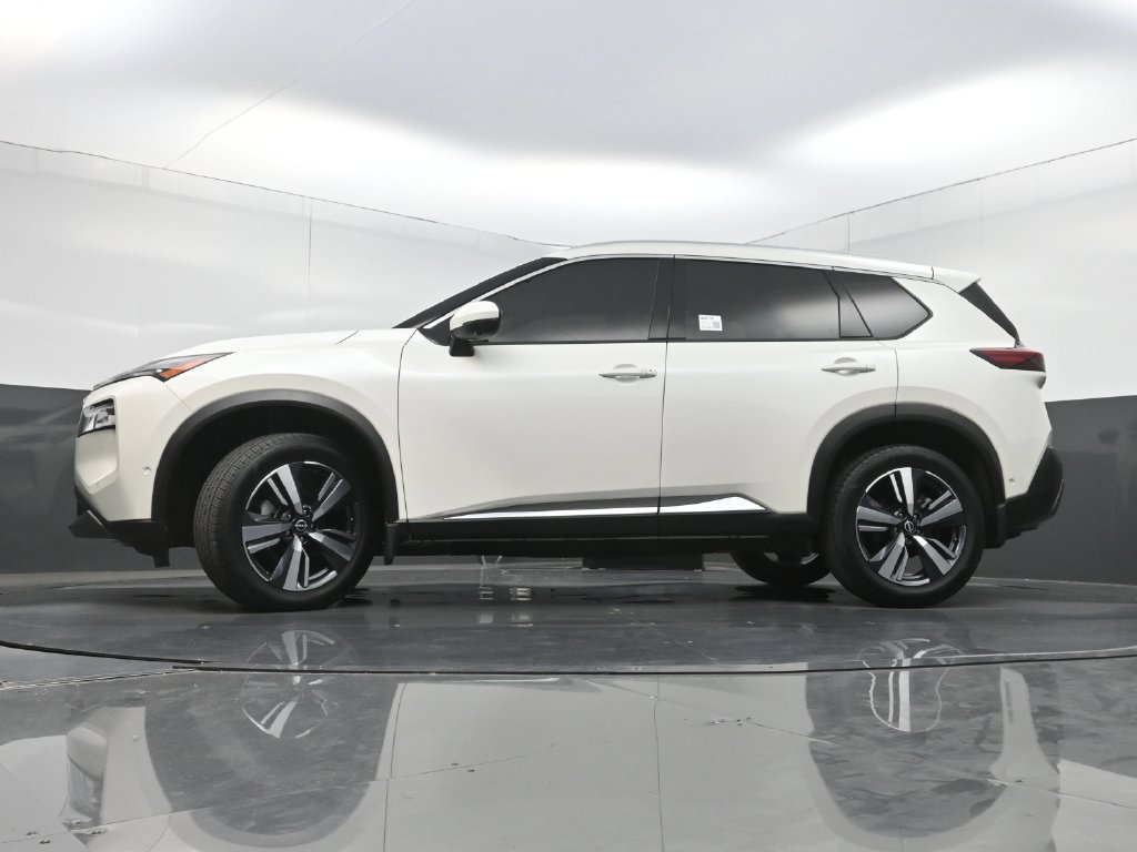 Used 2023 Nissan Rogue SL w/ SL Premium Package FWD image 29