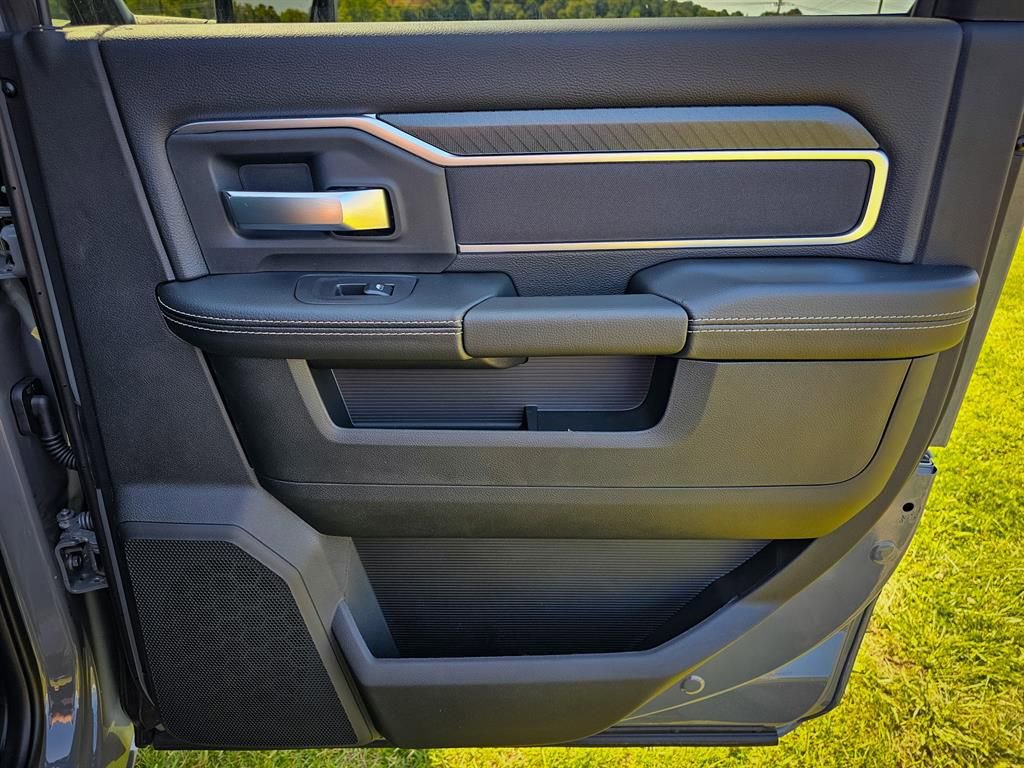 New 2026 RAM 2500 Big Horn image 43