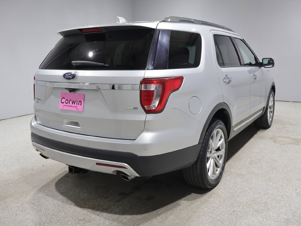 Used 2016 Ford Explorer Limited AWD/4WD image 2