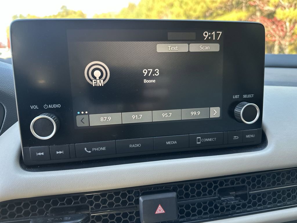 Used 2024 Honda HR-V LX image 12