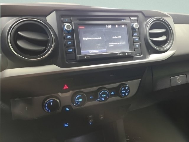 Used 2019 Toyota Tacoma SR5 AWD/4WD image 29