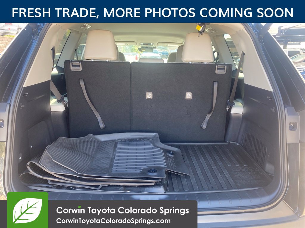 Used 2026 Toyota Grand Highlander AWD Hybrid image 12