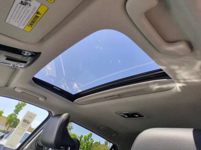 Certified 2024 Kia Niro Wave FWD image 17