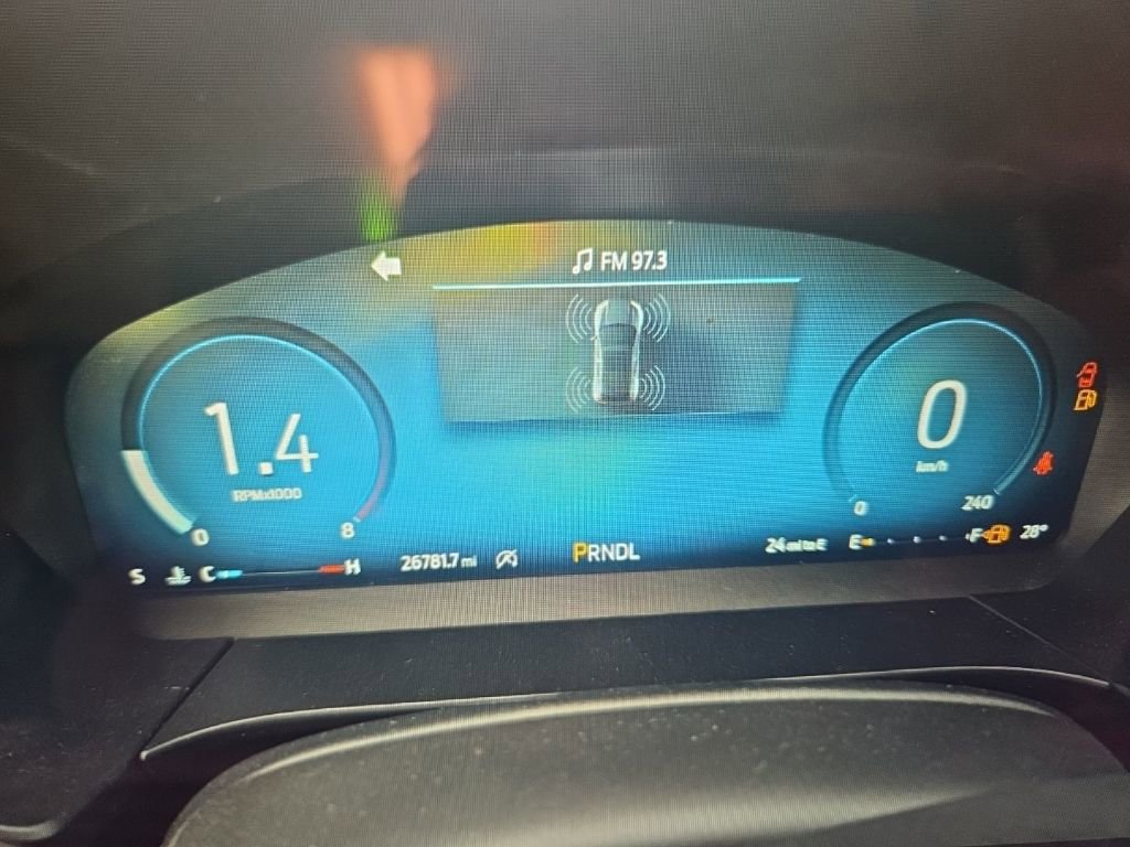 Used 2023 Ford Escape Platinum image 6