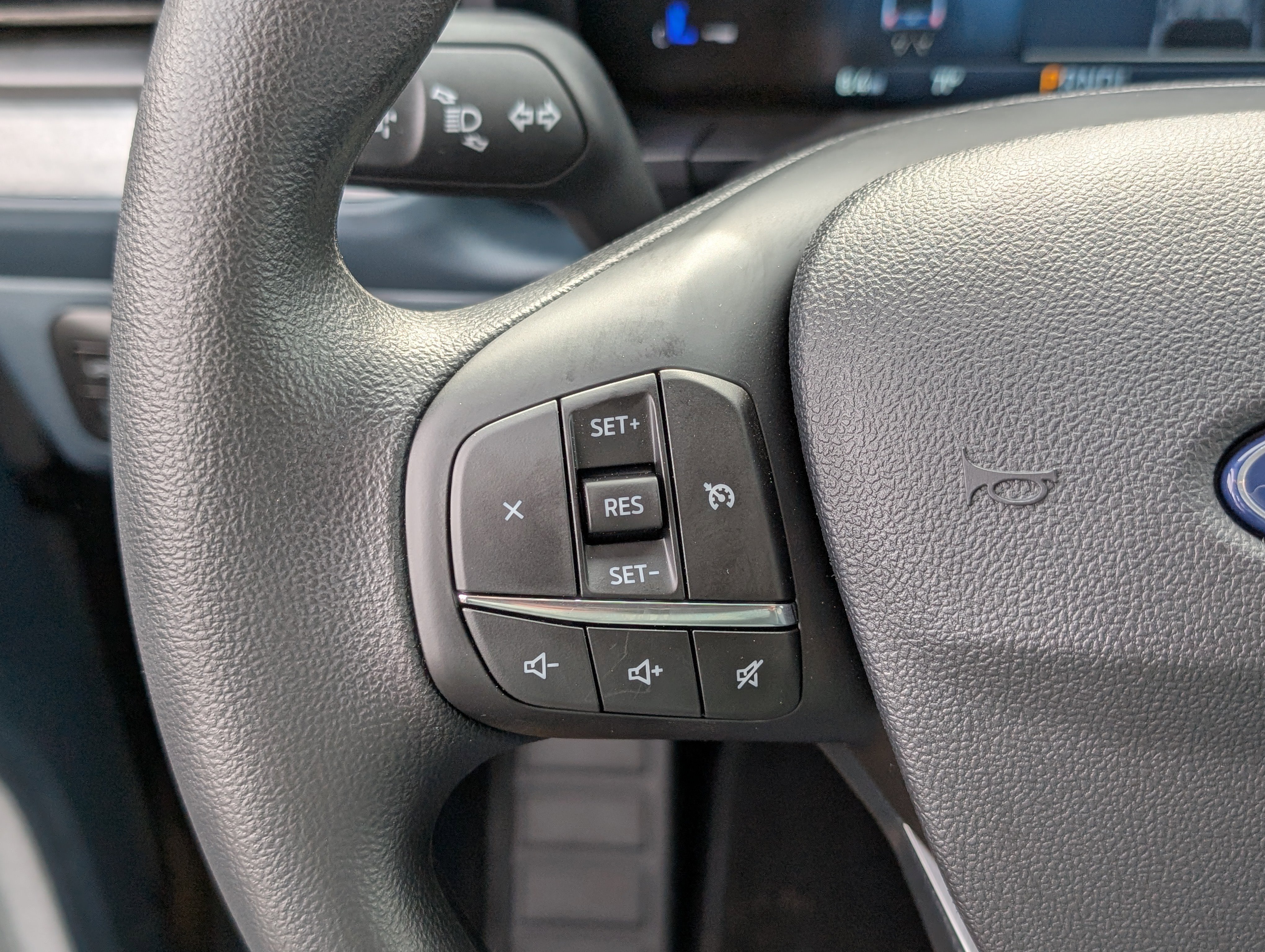 New 2025 Ford Maverick XLT w/ Equipment Group 301A image 16